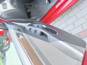Volkswagen Jetta - imagine 8