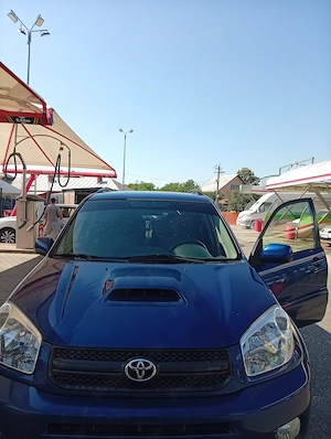 Vând Toyota rav 4..4*4  - imagine 4