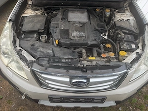 Vanzare / Dezmembrare Subaru Outback 2012 - imagine 3