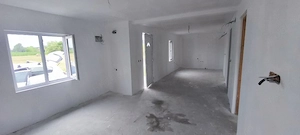 Casa Suseni intrarea dinspre Reghin - imagine 3