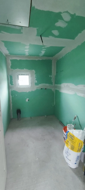 Casa Suseni intrarea dinspre Reghin - imagine 5
