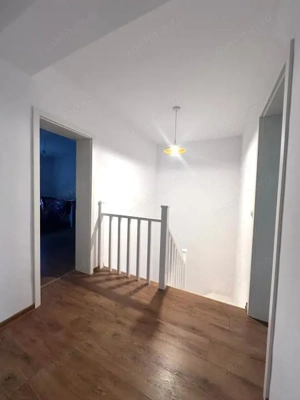 Duplex cu piscina- 4 camere si 2 bai - zona excelenta- Mosnita Noua - imagine 12