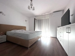 Duplex cu piscina- 4 camere si 2 bai - zona excelenta- Mosnita Noua - imagine 10