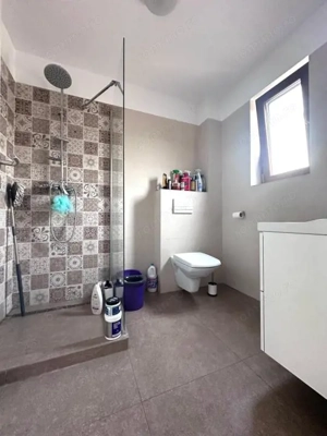 Duplex cu piscina- 4 camere si 2 bai - zona excelenta- Mosnita Noua - imagine 14