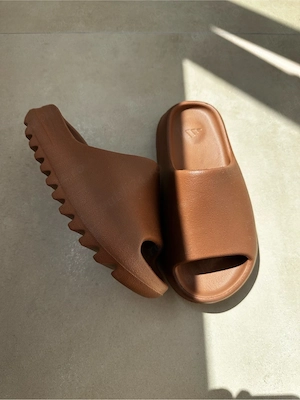 Slapi Adidas Yezzy Slide 
