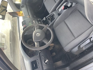 Vând golf V 1,9tdi - imagine 5