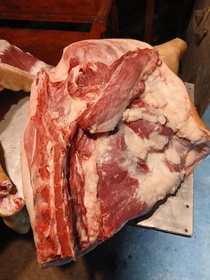 porci in carcasa - imagine 4