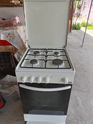 aragaz Zanussi 