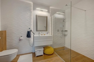 Vila lux*6camere*Pipera*curte* 4 dormitoare*Iancu Nicolae*mobilat*utilat - imagine 12