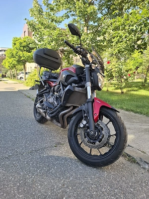 Motocicleta Yamaha MT07 - imagine 2