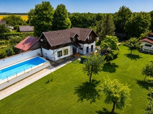 Proprietate Premium | 2 Case | Piscină | Teren 2.000 mp | Mobilată