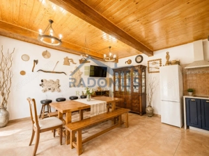 Proprietate Premium | 2 Case | Piscină | Teren 2.000 mp | Mobilată - imagine 16