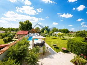 Proprietate Premium | 2 Case | Piscină | Teren 2.000 mp | Mobilată - imagine 11