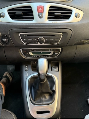 Renault Megane Scenic 1.5 dci schimb cu scuter  - imagine 2