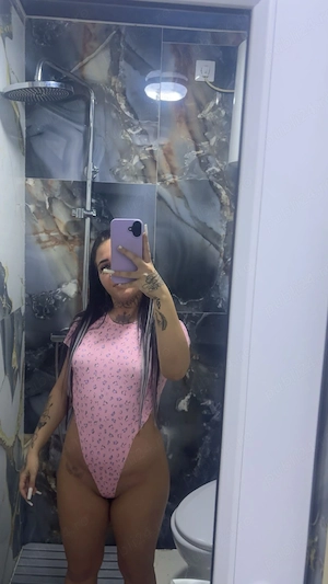 **new în orașul tău **new hot girl **