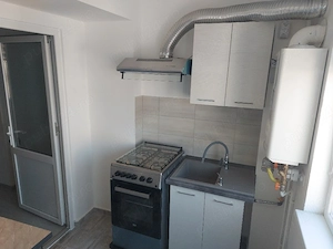 Închiriez apartament 2 camere 
