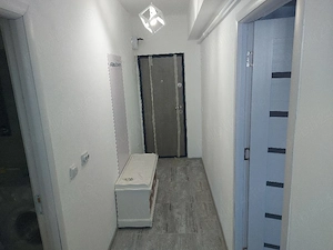 Închiriez apartament 2 camere 
