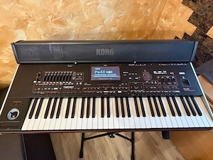 Korg pa4x+stativ+boxa pentru orga+husa!