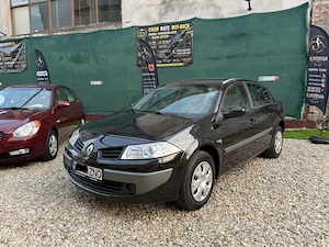 Renault Megane 2 Facelift 1.5 dCi 86 CP   Unic Proprietar   200.000 KM Reali   Consum Redus   AC   2
