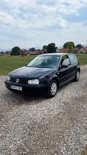Golf 4 Din 2002 de 1,4 Benzina Acte la Zi 