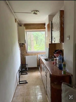 Vând apartament cu 3 camere în zona Dambu  - imagine 3