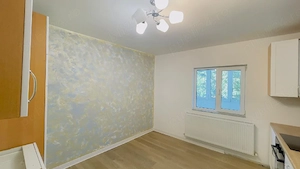Vand Apart 2 Cam ,Et 2 ,Dec ,favorit ,Renovat ,68.900  Euro neg  - imagine 4