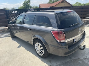 Vând Opel astra h 1.3 diesel an 2011 