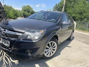 Vând Opel astra h 1.3 diesel an 2011  - imagine 3