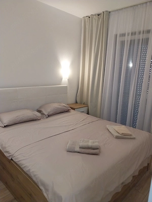 Dau spre inchiriere in regim hotelier ap.cu 2 camere Adora Parc - imagine 9