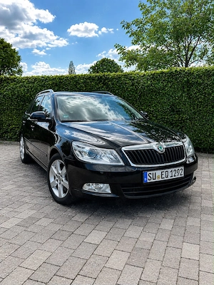 Skoda Octavia motor 2.0 diesel,cutie automată Dsg ,xenon,padele!