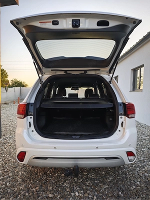 Mitsubishi Outlander Spirit + 2.4 PHEV 4WD  - imagine 5