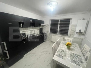 Apartament 3 camere, 88 mp, zona Reghin - imagine 6