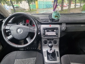 Volkswagen Passat B6 1.9 TDI - imagine 4