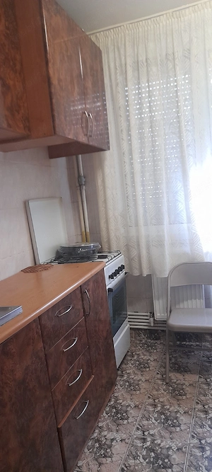Inchiriez apartament 3 camere Tiglina1 - imagine 4