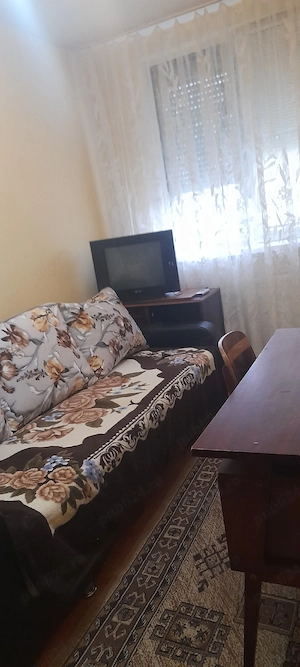 Inchiriez apartament 3 camere Tiglina1
