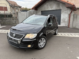 Touran   Automat   2.0 TDI   Euro 4   An 2008    - imagine 2