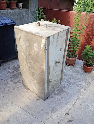 Vand 2 rezervoare din inox