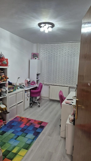 Crangasi apartament 4 camere  - imagine 2
