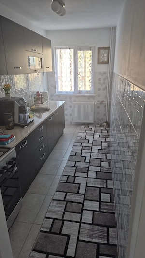 Apartament două camere decomandat confort 1 - imagine 2