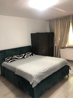 Apartament ultra central - imagine 3