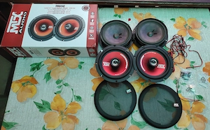 4 difuzoare auto 16.5(6.5) 2 aproape noi, 2 folosite