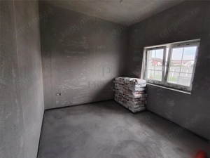 Duplex despartit prin C.T. - dormitor la parter - 3 bai - zona excelenta - imagine 8