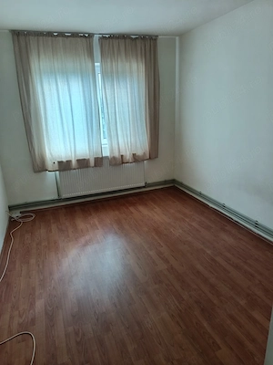 De vânzare apartament cu 2 camere 
