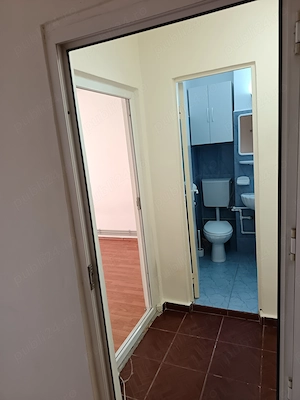 De vânzare apartament cu 2 camere  - imagine 8