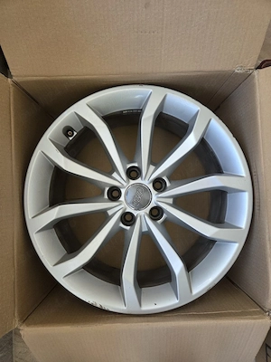 jante originale audi sline r18