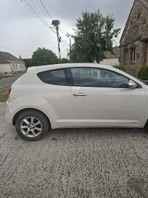Vand alfa romeo mito 2011 - imagine 3