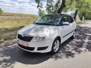Skoda Fabia Hatchback 1.2 Tsi 86 cp Euro 5 - imagine 3