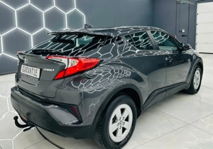 TOYOTA C-HR 2017 1.8i +hybrid E6 Garantie 12 Luni Rate Avans 0 Doar Cu Buletinul - imagine 3