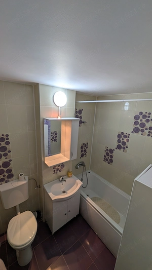 Vand apartament cu 3 camere decomandate aproape de piata mica - imagine 5