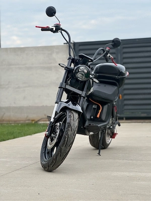 scuter electric,motocicleta electrica